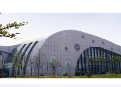 丰镇会议中心外景网架工程